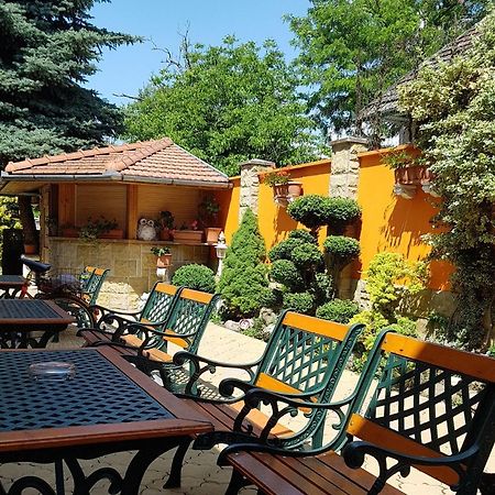 Penzion Kormos Štúrovo Dış mekan fotoğraf