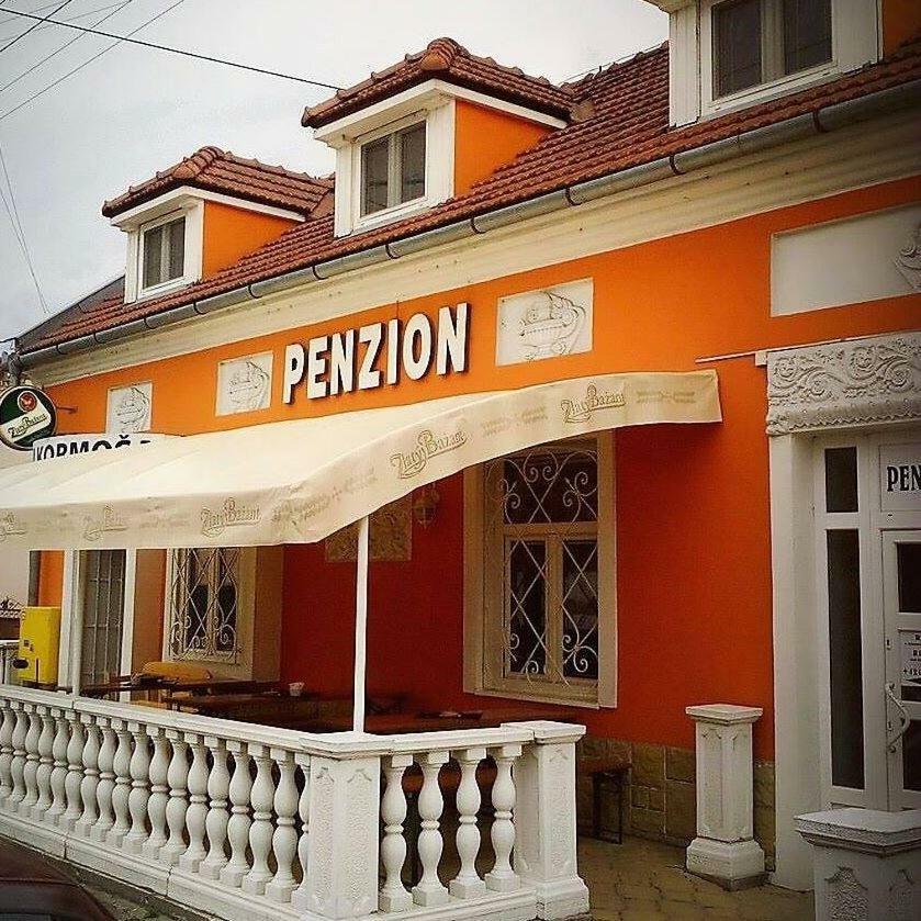 Penzion Kormos Štúrovo Dış mekan fotoğraf